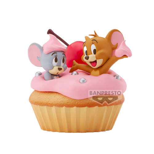 -PRE ORDER- Soft Vinyl Figure Sweet Cupcake