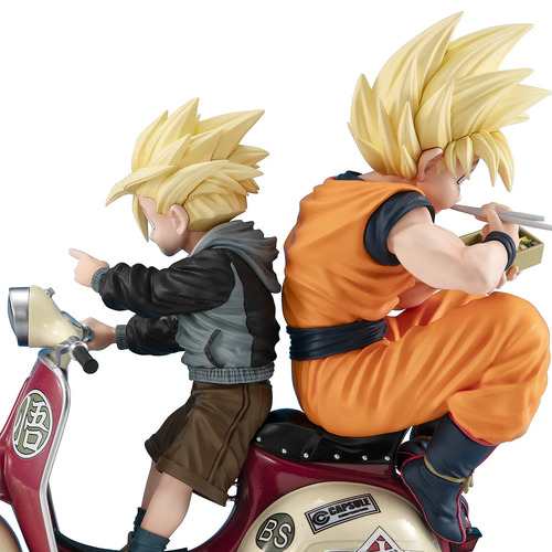 -PRE ORDER- DESKTOP REAL McCOY EX Super Saiyan Son Goku &  Super Saiyan Son Gohan & Motorbike